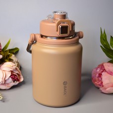 Вместительный термос 1500 ml Цвет: Коричневый