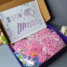 Светящийся конструктор Magic Blocks в виде мишки Bearbrick Цвет: Сиреневый
