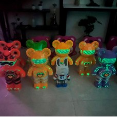 Светящийся конструктор Magic Blocks в виде мишки Bearbrick Цвет: Сиреневый