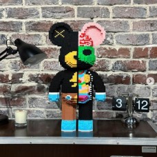 Конструктор Magic Blocks  у вигляді ведмедика Bearbrick Dissected Companion